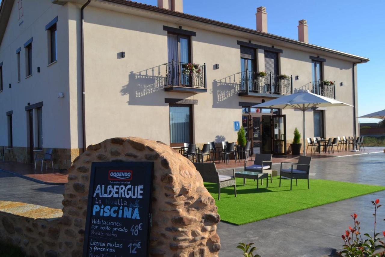 Albergue La Huella San Martín del Camino Exterior photo